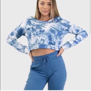 Balance Athletica Essence crew